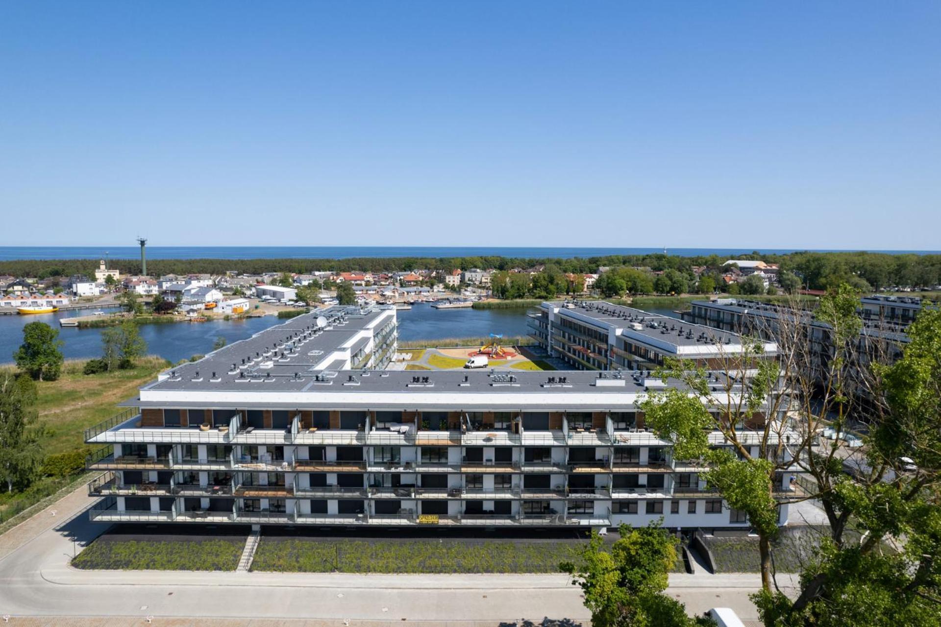 Apartament Ambra Marina - Basen & Spa Дзівнув Екстер'єр фото
