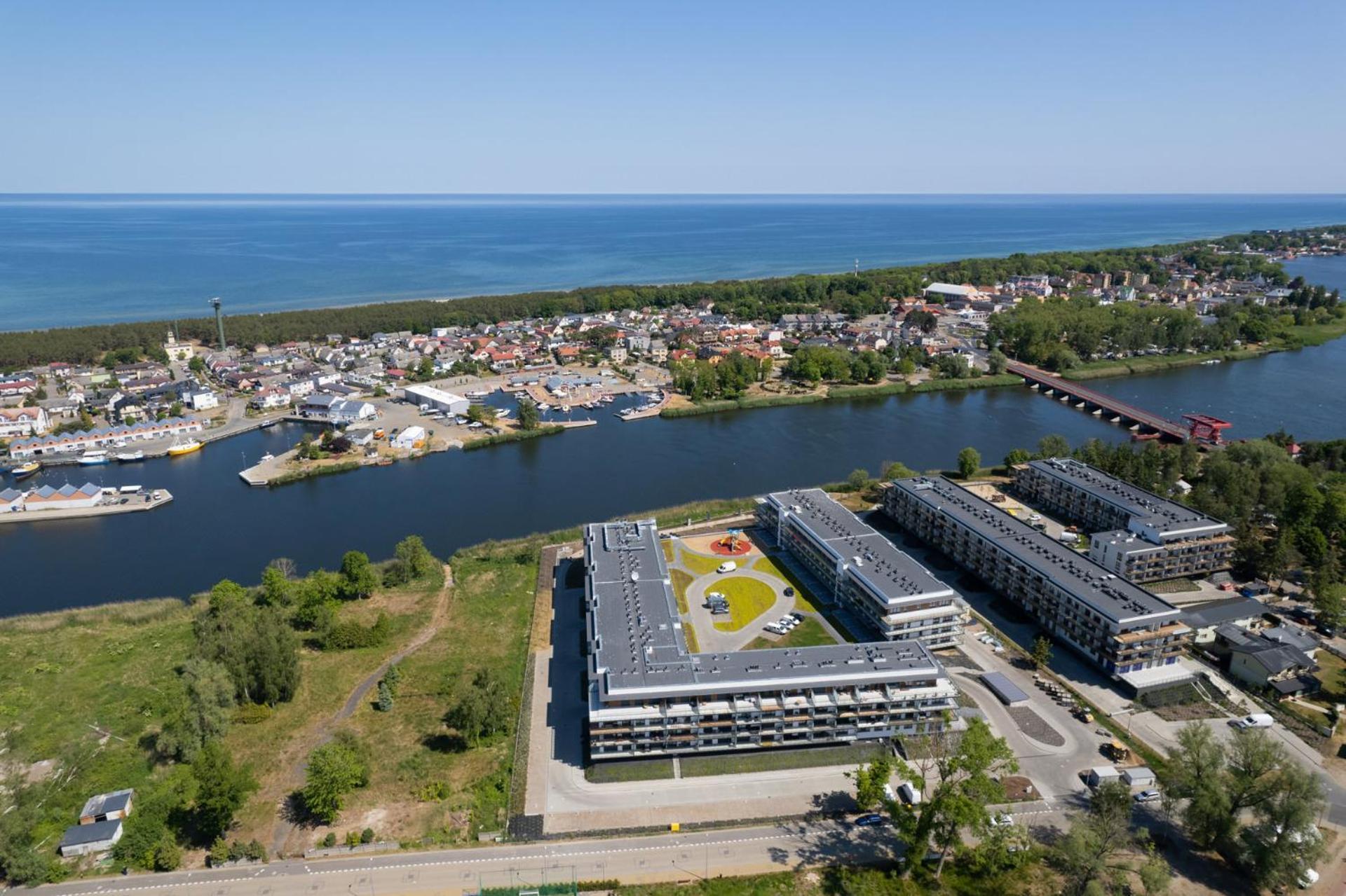 Apartament Ambra Marina - Basen & Spa Дзівнув Екстер'єр фото